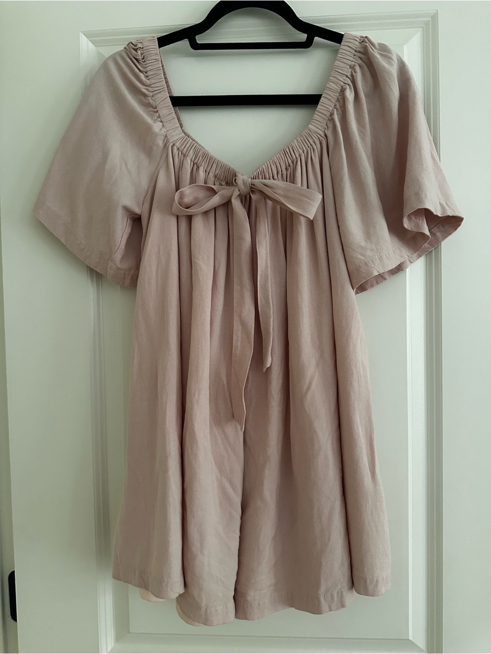 Mable Dusty Pink Short-Sleeve Romper with Tie Front Bow